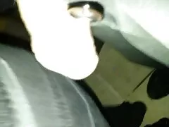 Mujer madura chupando polla en forma de crema