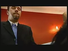 POV de mi jugando con su coño ya empapado