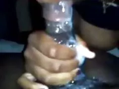 Linda morena hace increíble sexo interracial con BBC y toma su carga